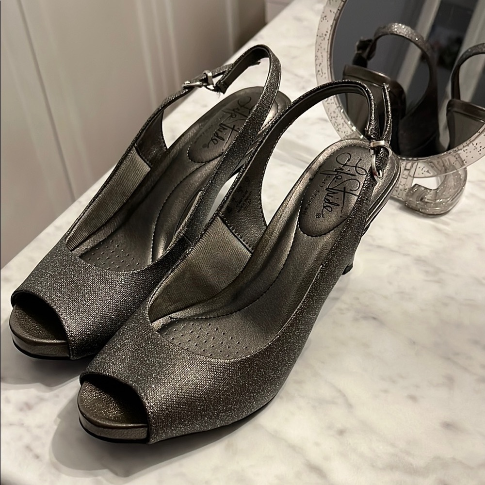 Life Stride Gray Slingback Heels with Peep-Toe